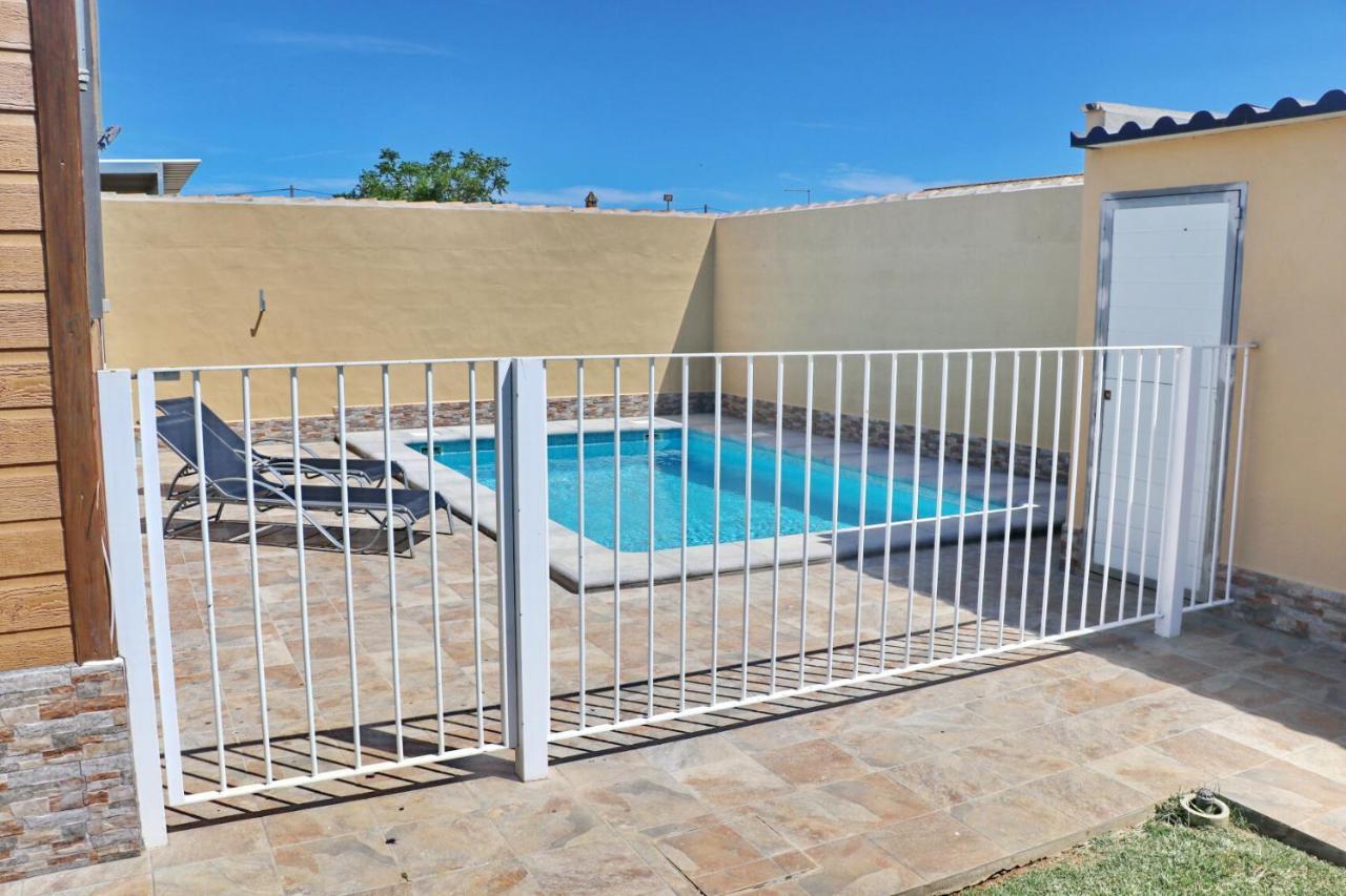 Bungalow con piscina privada Conil De La Frontera Exterior foto